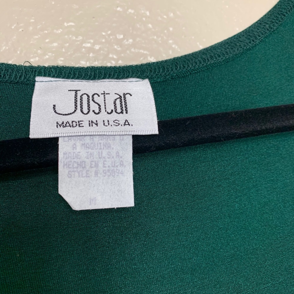 Vest - Picture 3 of 4